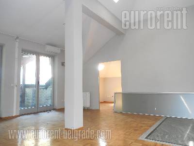 Office space, 300 m<sup>2</sup>