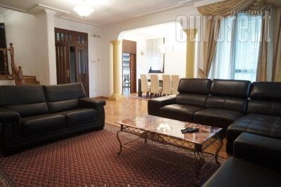 Kuća, 230 m<sup>2</sup>