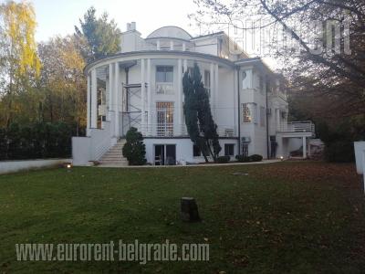 Kuća, 435 m<sup>2</sup>