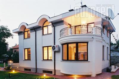 Kuća, 300 m<sup>2</sup>